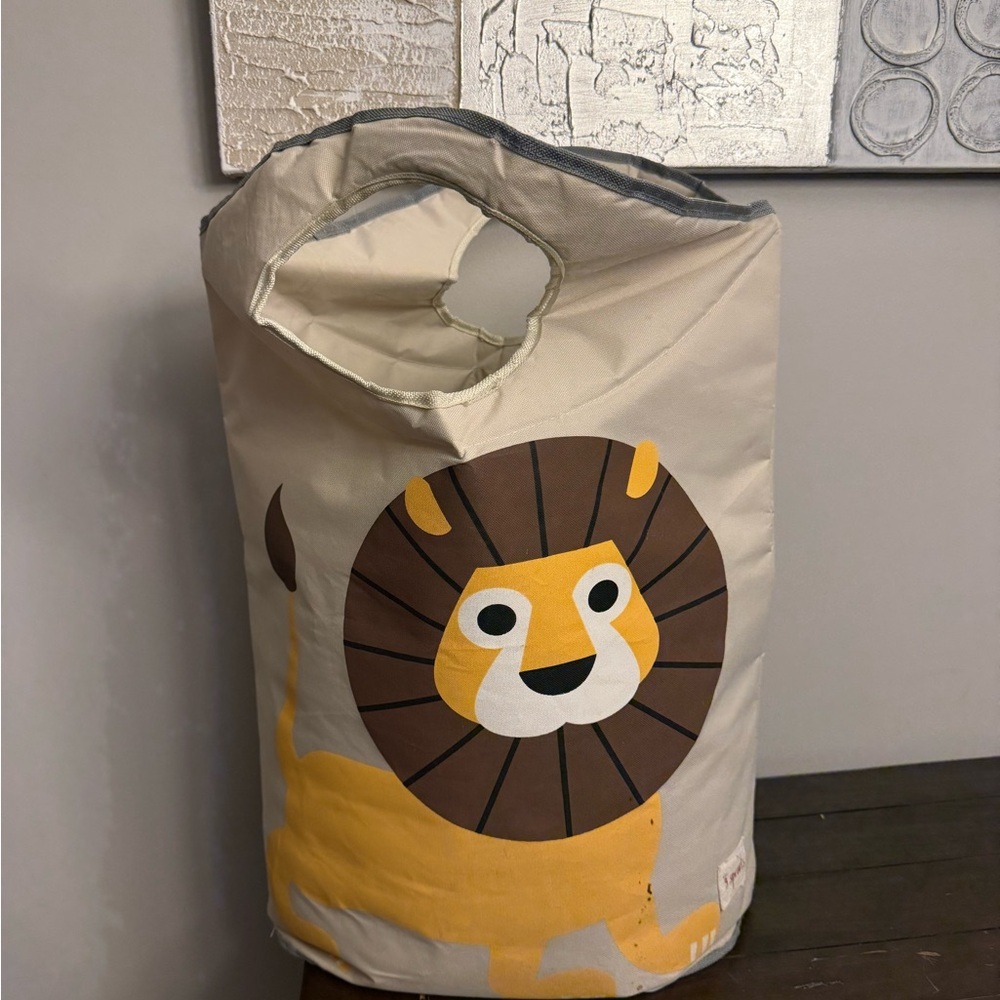 3 Sprouts Lion Laundry Hamper Kids Toy Storage Bin